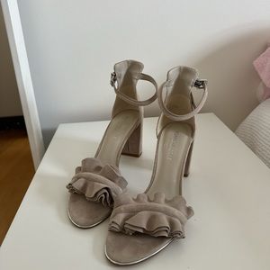 Kenneth Cole Ruffle Heel